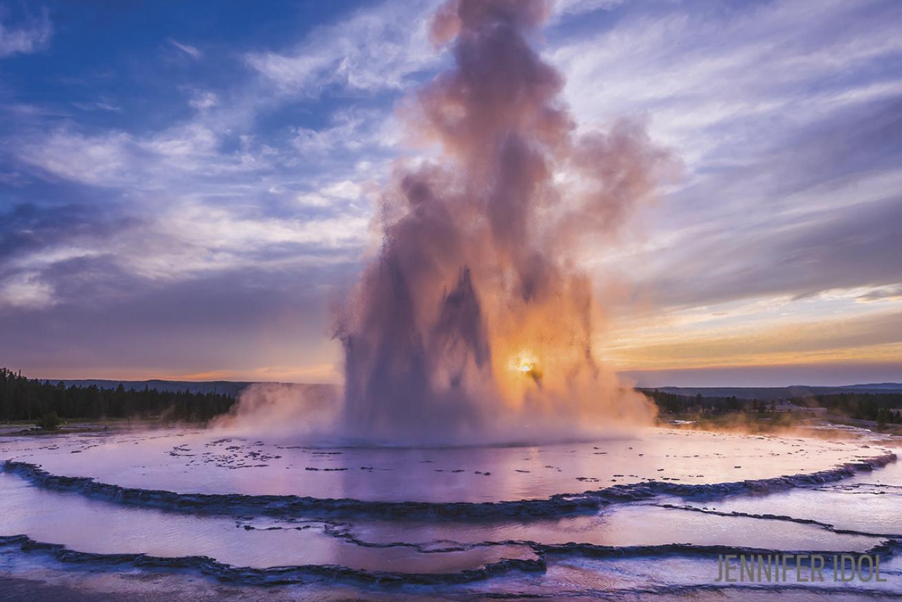 great fountain geyser yellowstone national park 