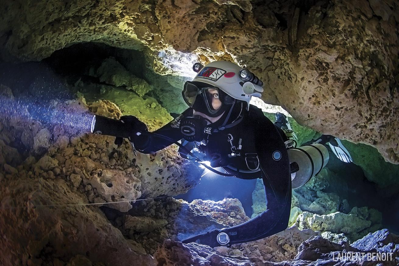 Stage Cave Diver in the Dominican Republic
