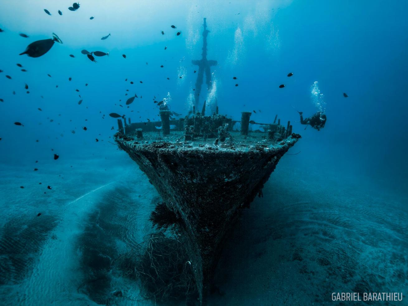 hai siang shipwreck underwater reunion island