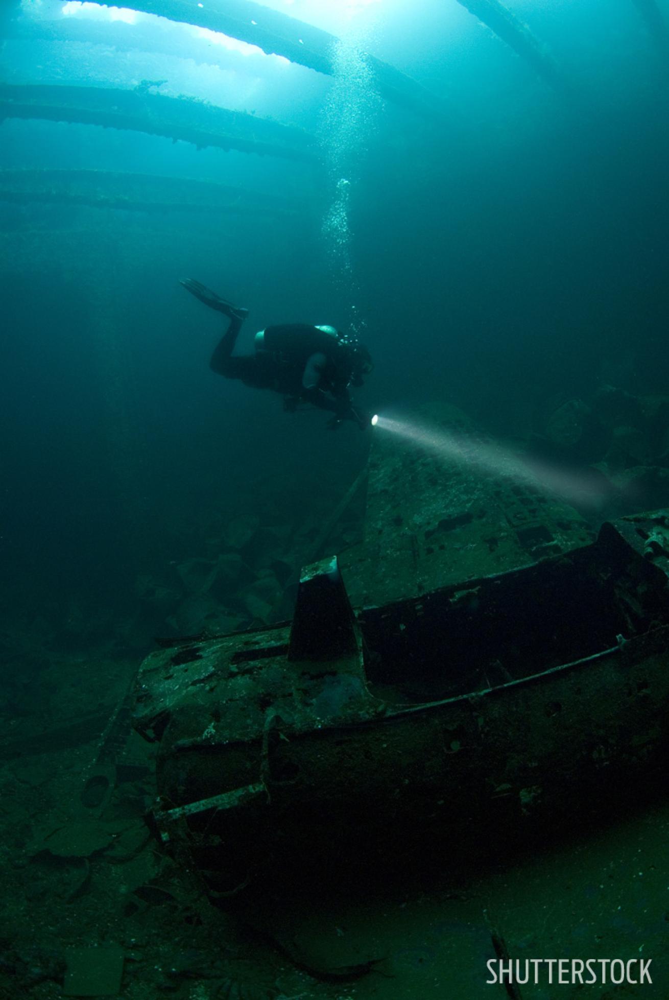 scuba diver underwater wreck micronesia