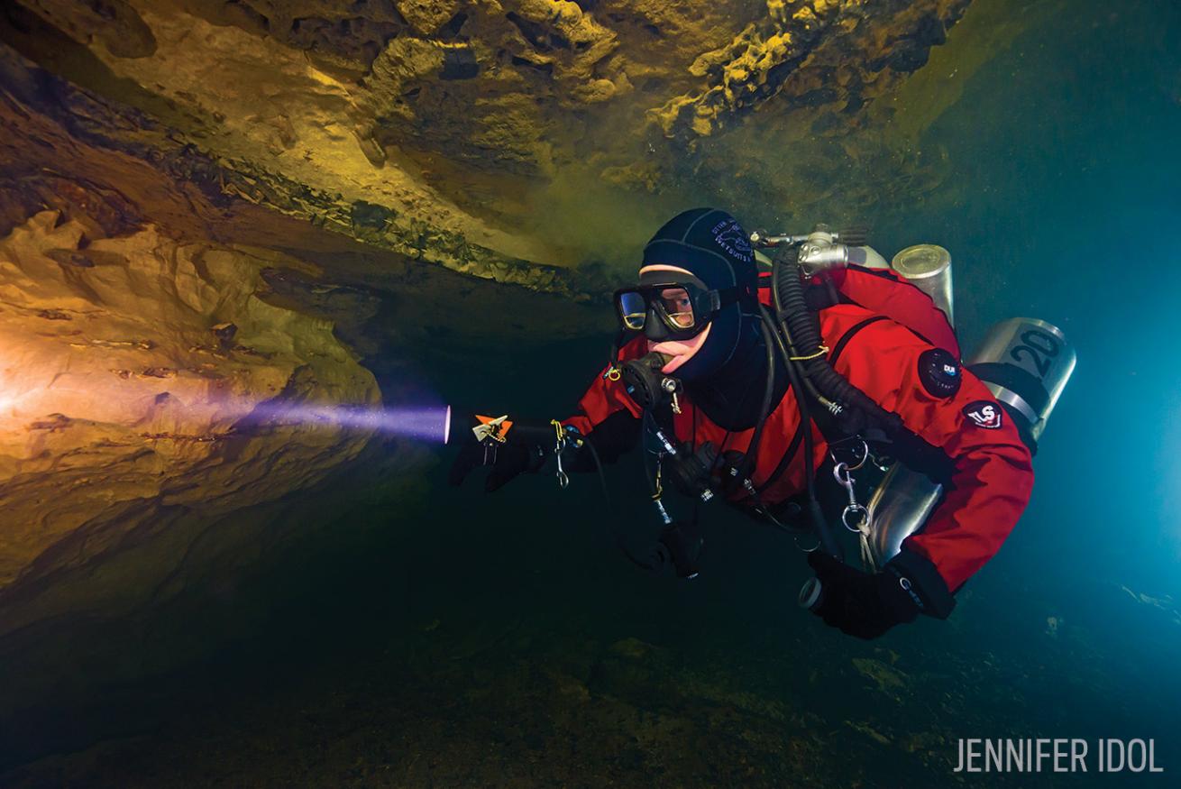 Cave Diving in Missouri Roubidoux Spring