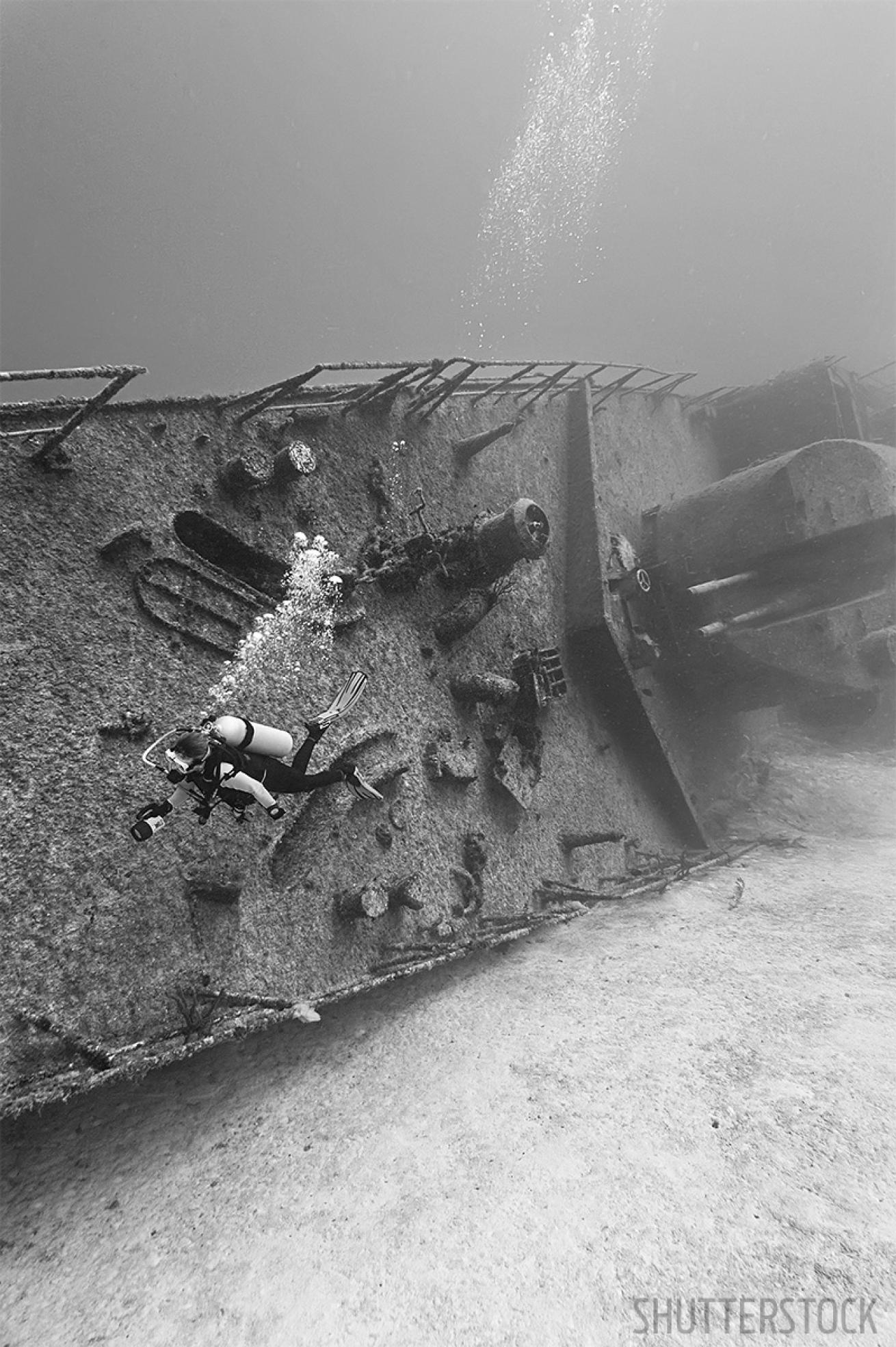 Scuba Diving Cayman Islands Wreck