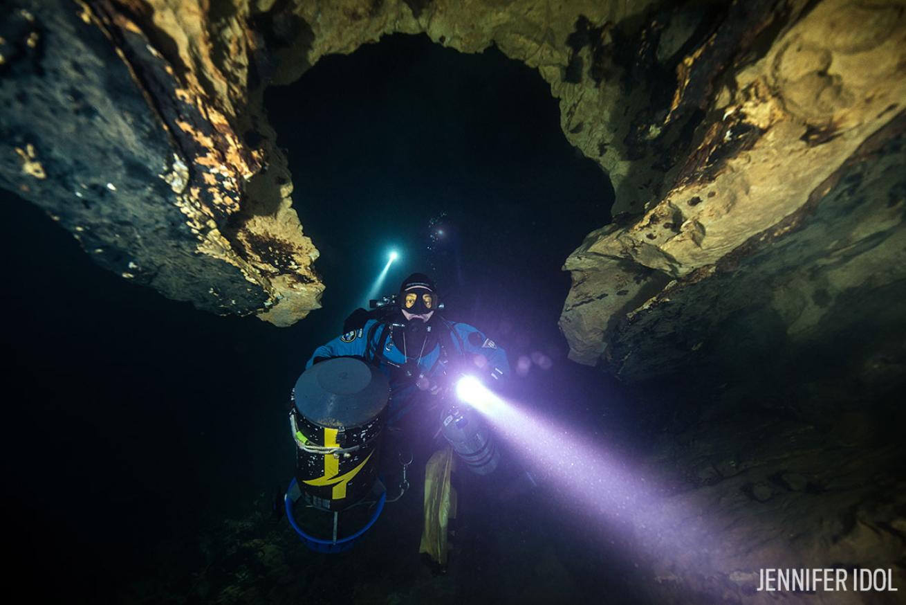 Best cave and cavern diving North America Missouri Roubidoux Spring