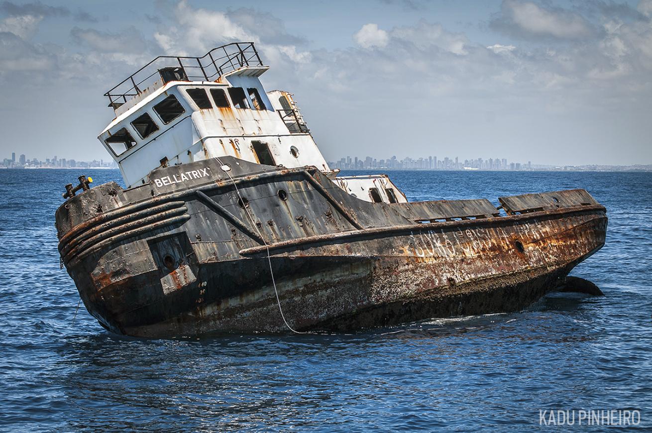 Bellatrix ship wreck scuba diving Brazil
