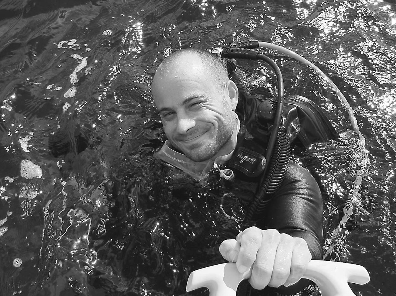 underwater photographer Gabriel Barathieu