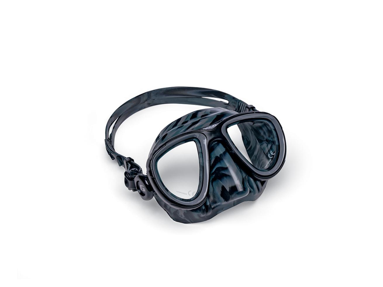 Amphibian Scuba - Travis the turtle's product of the week! Dive into  unparalleled clarity with the Atomic Venom Frameless Mask! Elevate your  underwater adventures with this masterpiece of design and technology. Here's