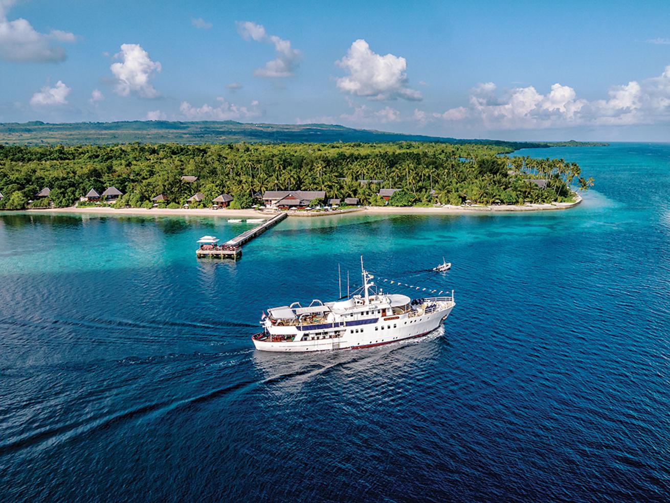 scuba diving in indonesia