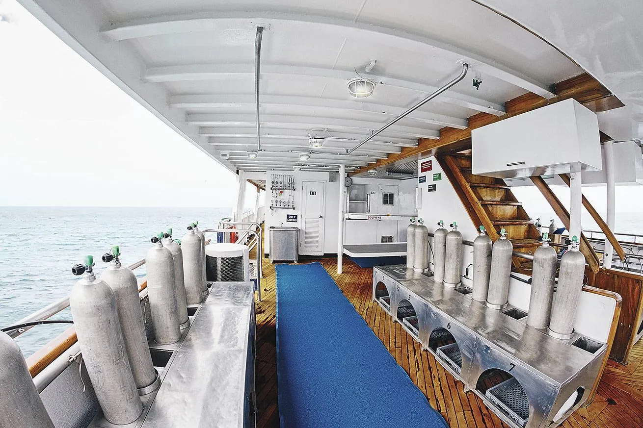 The spacious dive deck aboard Galapagos Sky.

