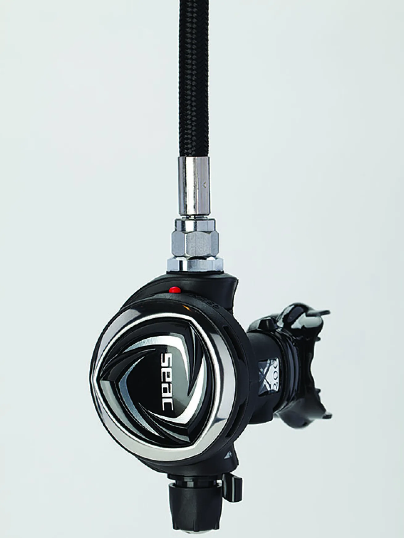 Seac DX200 scuba regulator
