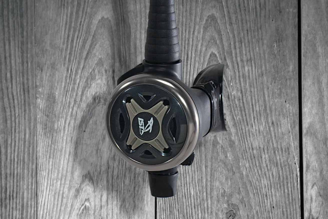 IST SPORTS R860
