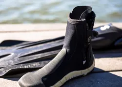 scuba diving gear