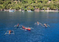 culture-class-indonesia-boats-michel-labrecque_scd.jpg.webp