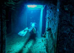 diver-in-wreck-shutterstock-dead-reckoning.jpg.webp