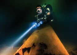 diving-spokane-smoekstack-jennifer-idol.jpg.webp