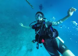 gillespie-diving-belize-aggressor-dennis-gautreau.jpg.webp