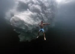 luke-daanverhoeven-greenland-ice-diving-credit-courtesy-image.png.webp