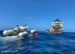 oceangate-titan-topside-titanic-survey-expedition-david-concannon.jpg.webp