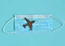 plane-mask-shutterstock-chernyshkova-natalia.jpg.webp