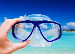 scuba_diving_mask_fit_shutterstock_teaser.jpg.webp