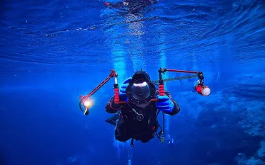 underwater-photographer-shutterstock-kichigin.jpg.webp