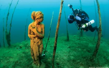 underwater-statue-diving-quarry-ohio.jpg.webp