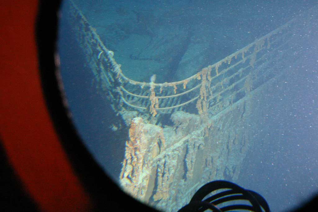 Bow of the Titanic through a submarine porthole.