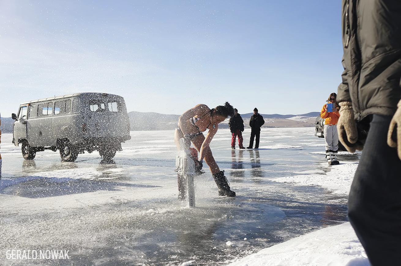 Woman Bikini Chainsaw Lake Baikal Russia