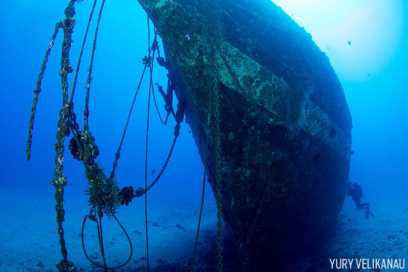 Carthaginian II shipwreck Lahaina Maui Hawaii scuba diving site