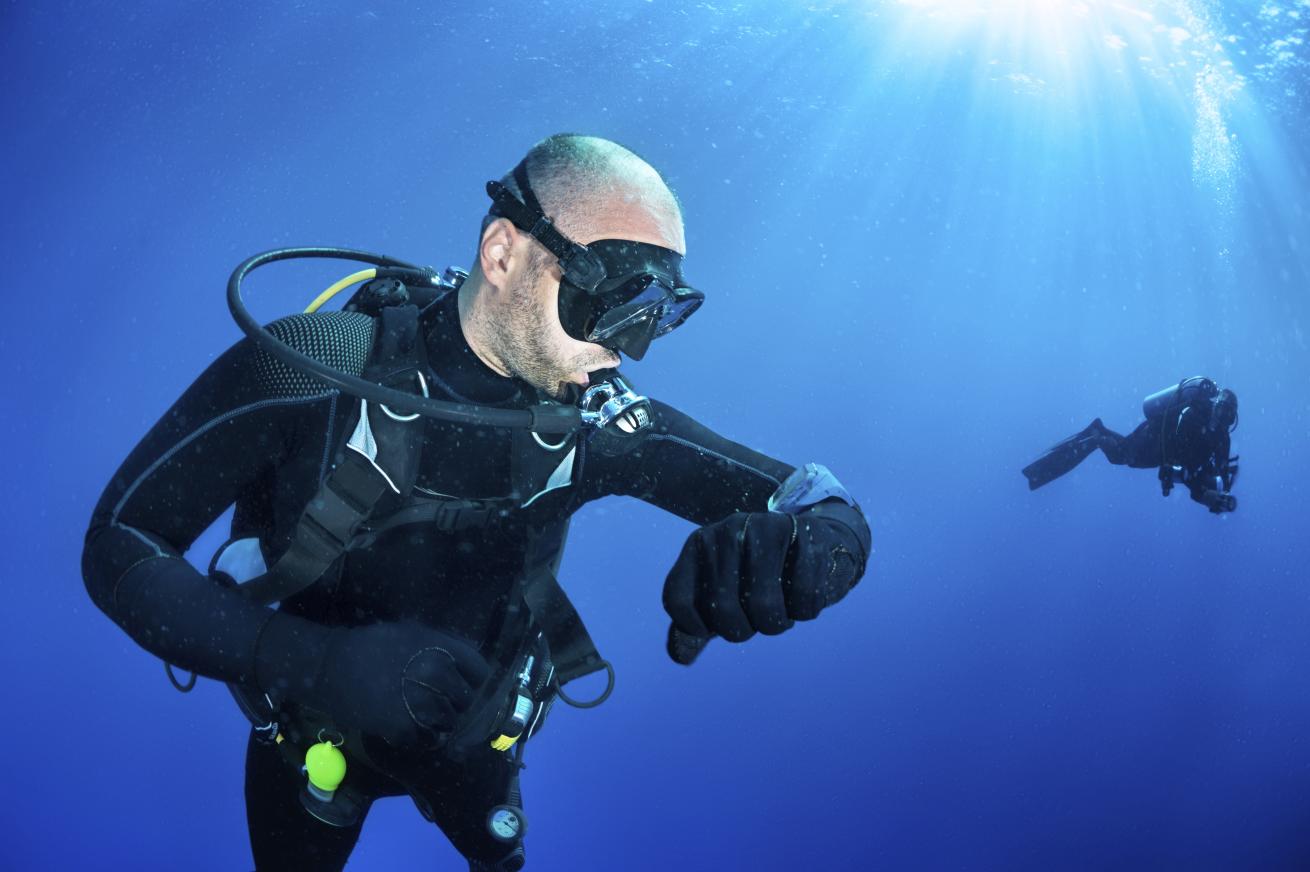 scuba diving health symptoms