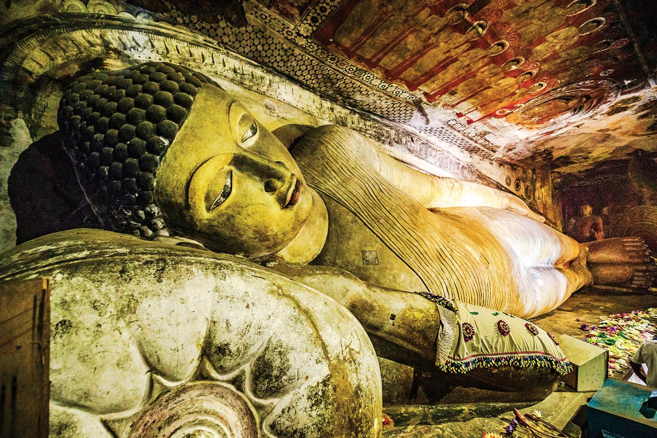 Sri Lanka Rangiri Dambulla Cave Temple