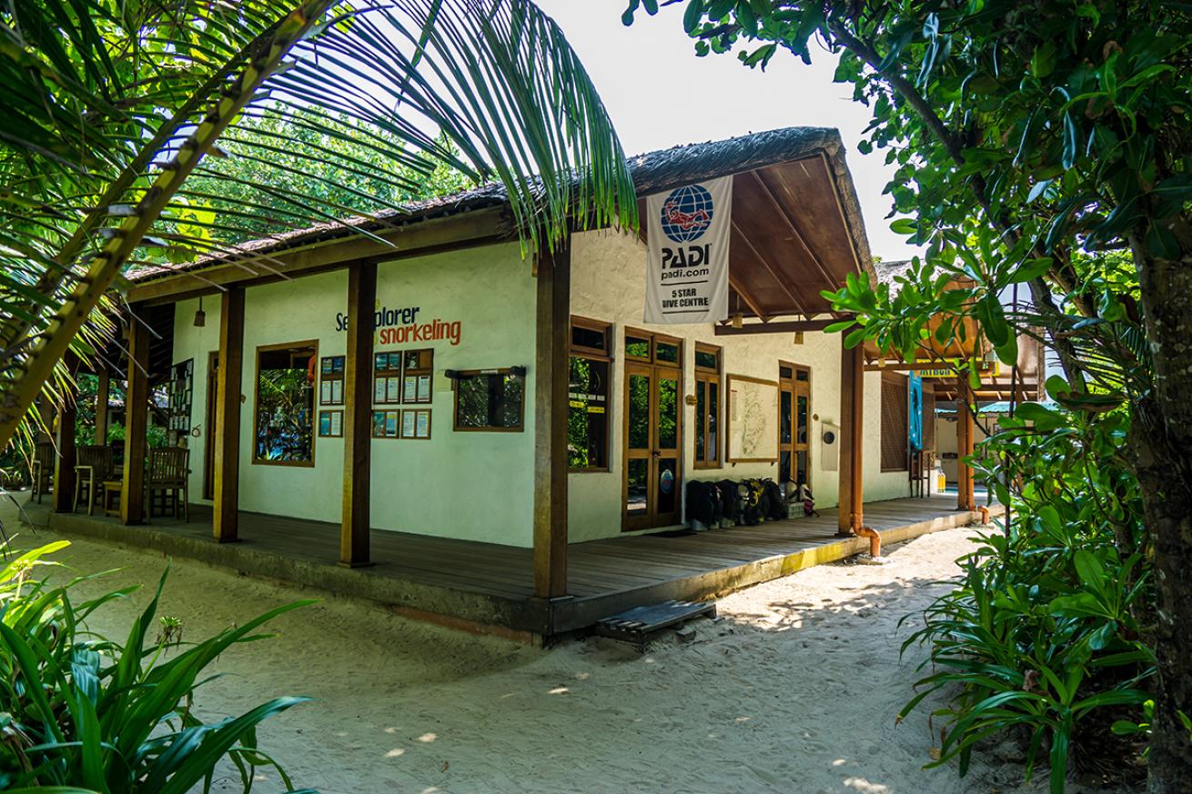 PADI dive shop in the Maldives