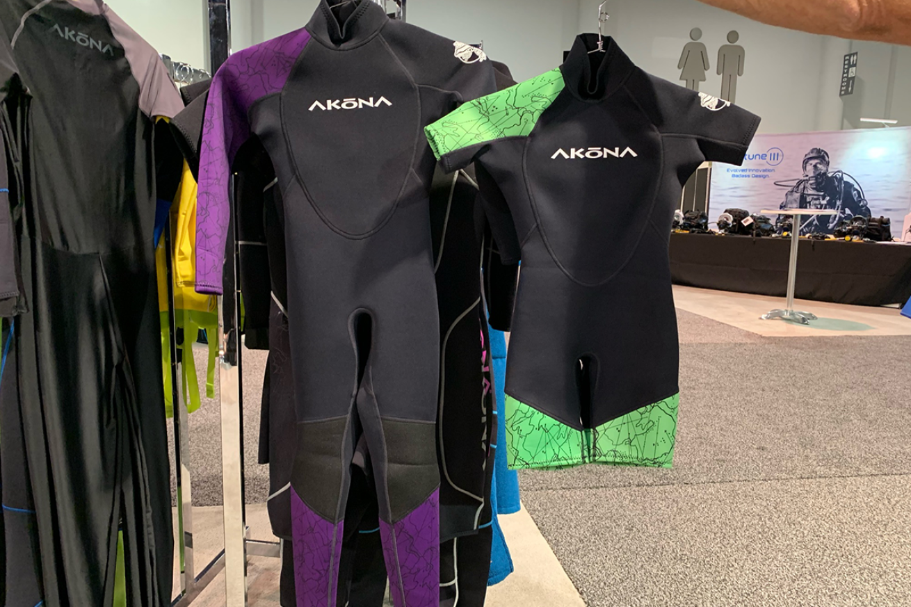 Akona Junior wetsuit and shorty