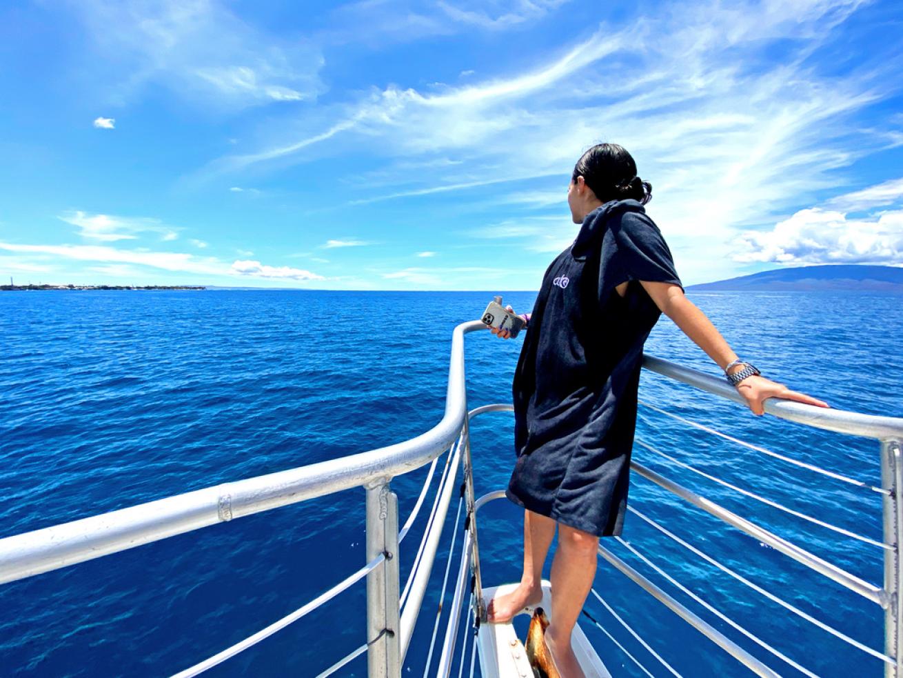 diver on the edge of a boat