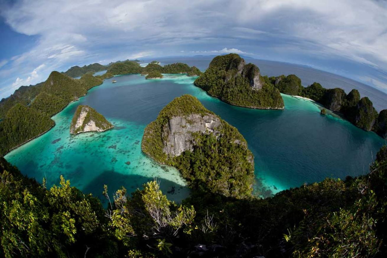 raja ampat indonesia