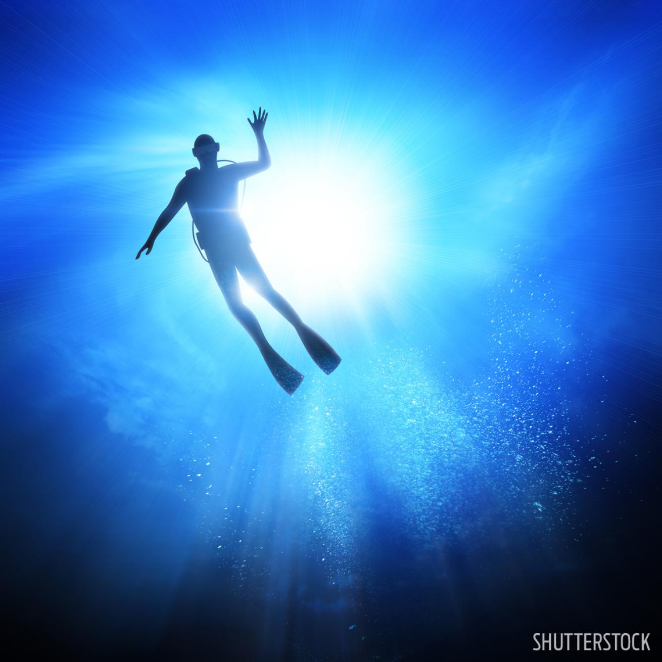 panicked diver scuba diving underwater
