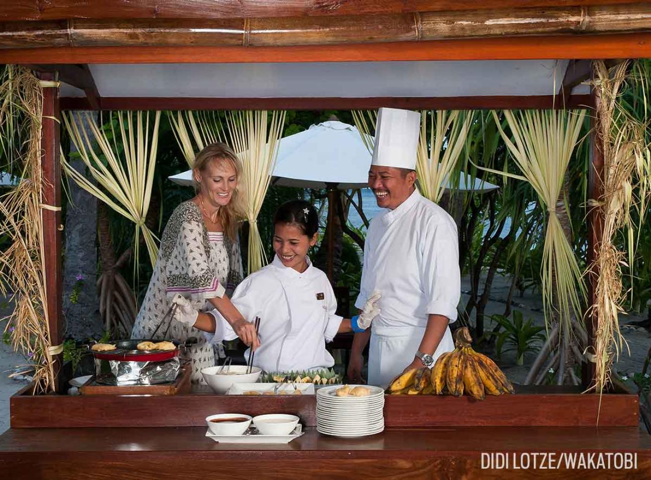 Cooking classes at Wakatobi dive resort