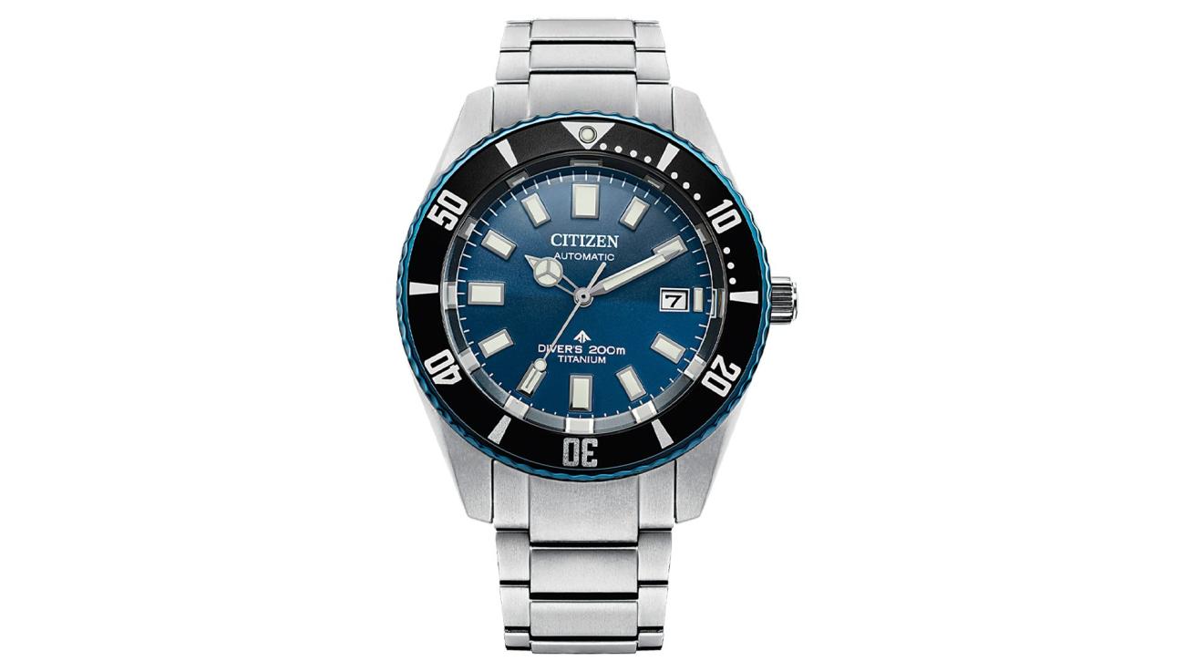 Advanced mechanical automatic movement with a 42-hour power reserve.