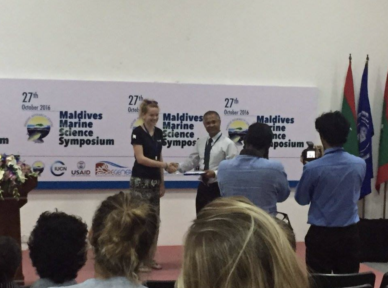 Dr. Annie Murray presenting her PhD research on manta foraging flexibility at the First Maldives Science Symposium in Male (2016).