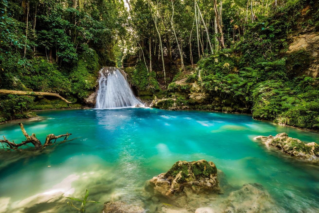 Blue hole, Jamaica