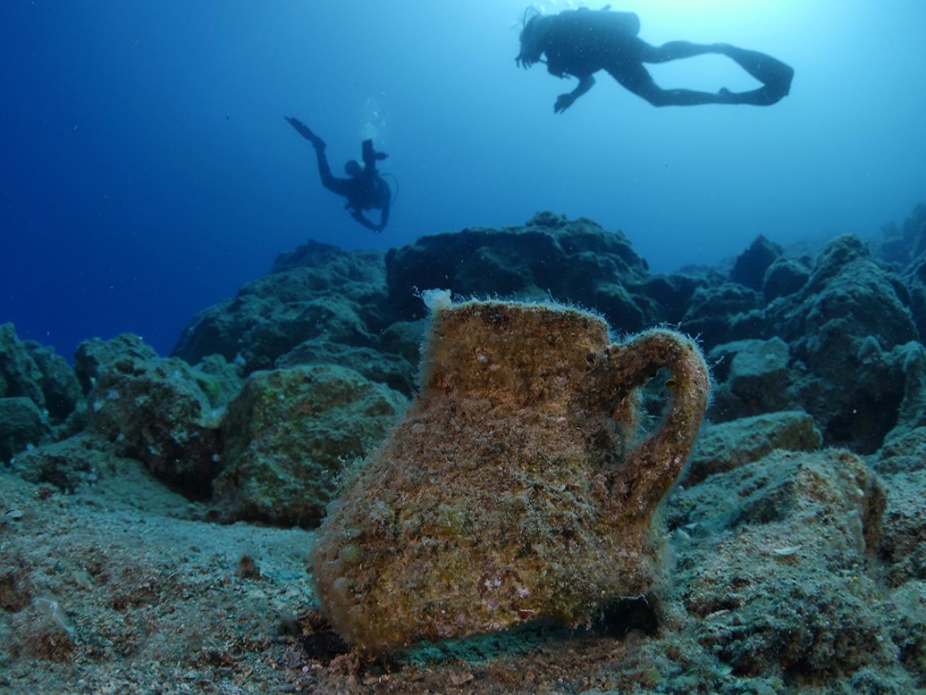 amphorae