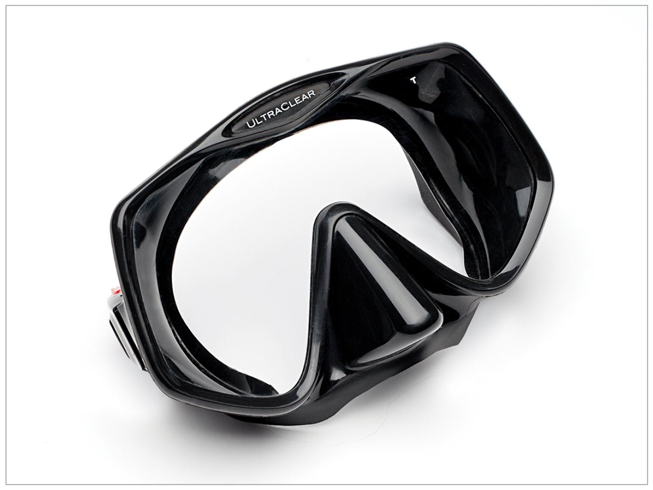 scuba diving masks