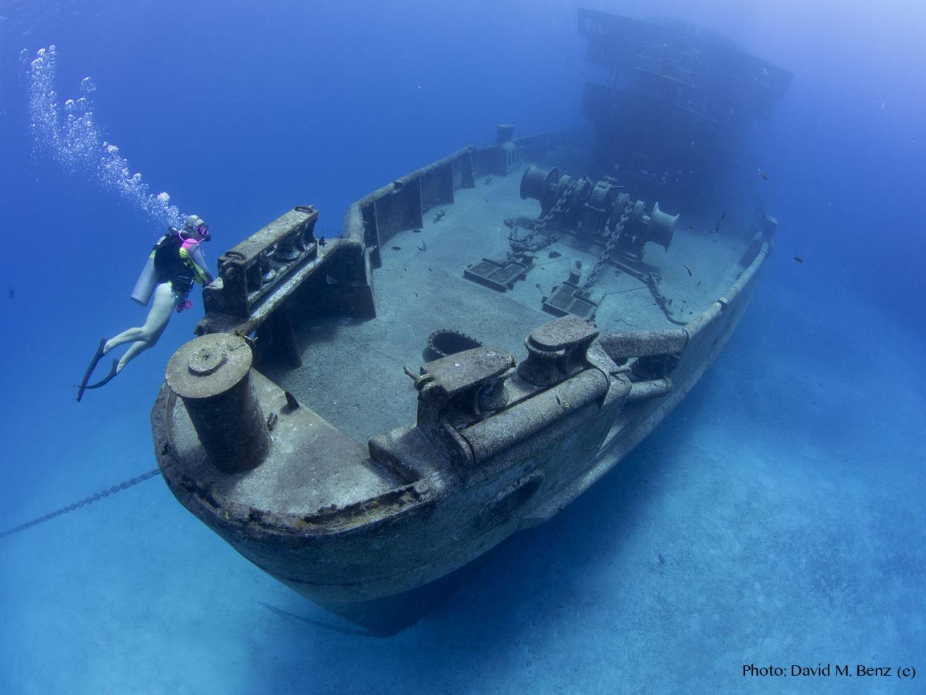 Kittiwake wreck diving cayman islands
