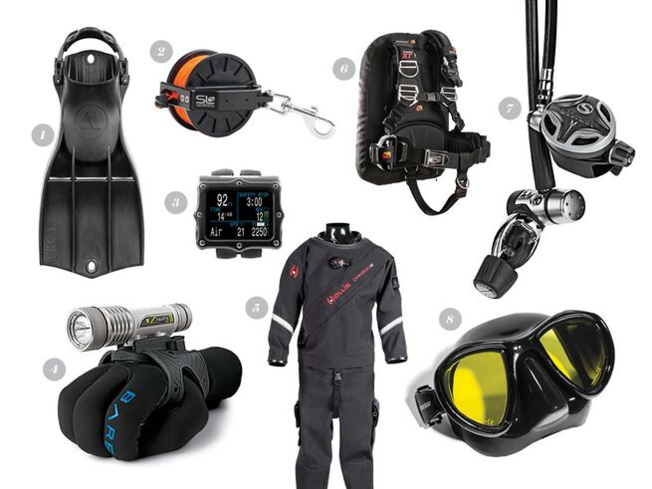 The Light Zone
Dive with scuba gear that's as reliable as your training when it comes to safety and comfort in cavern environments.