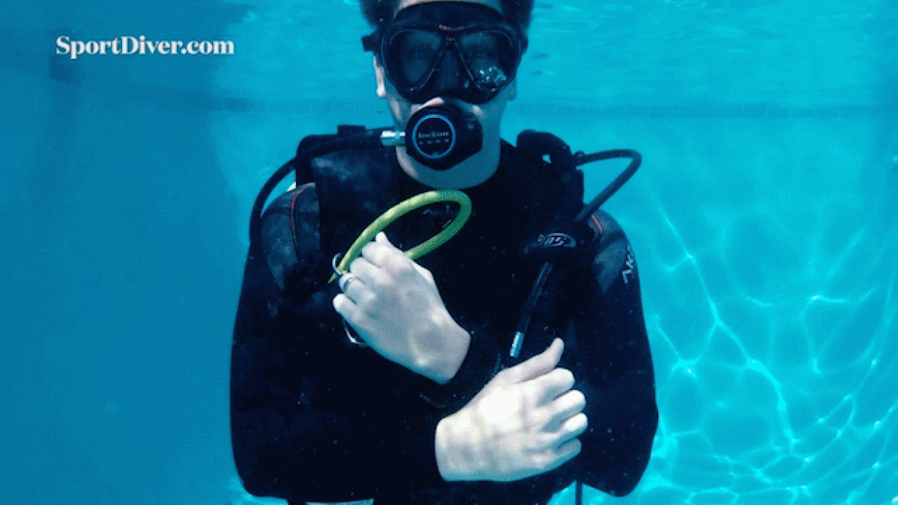 scuba diving hand signals Danger