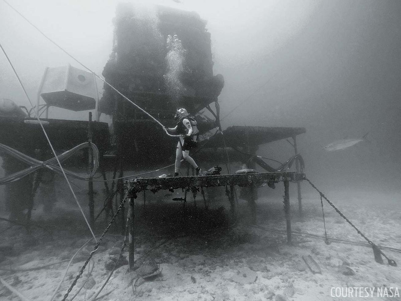 Dawn Kernagis working at Aquarius reef base