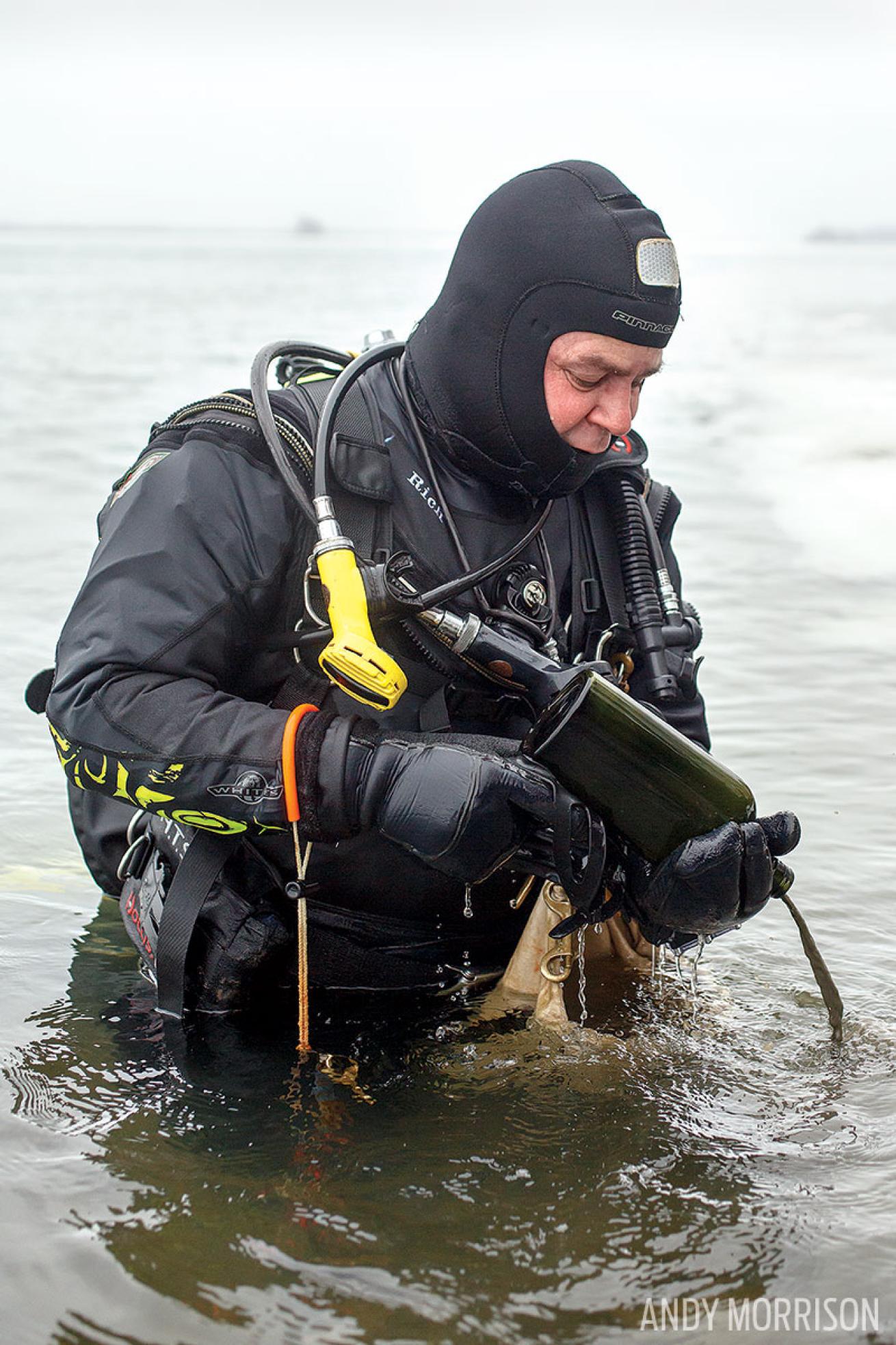Detroit River Diver