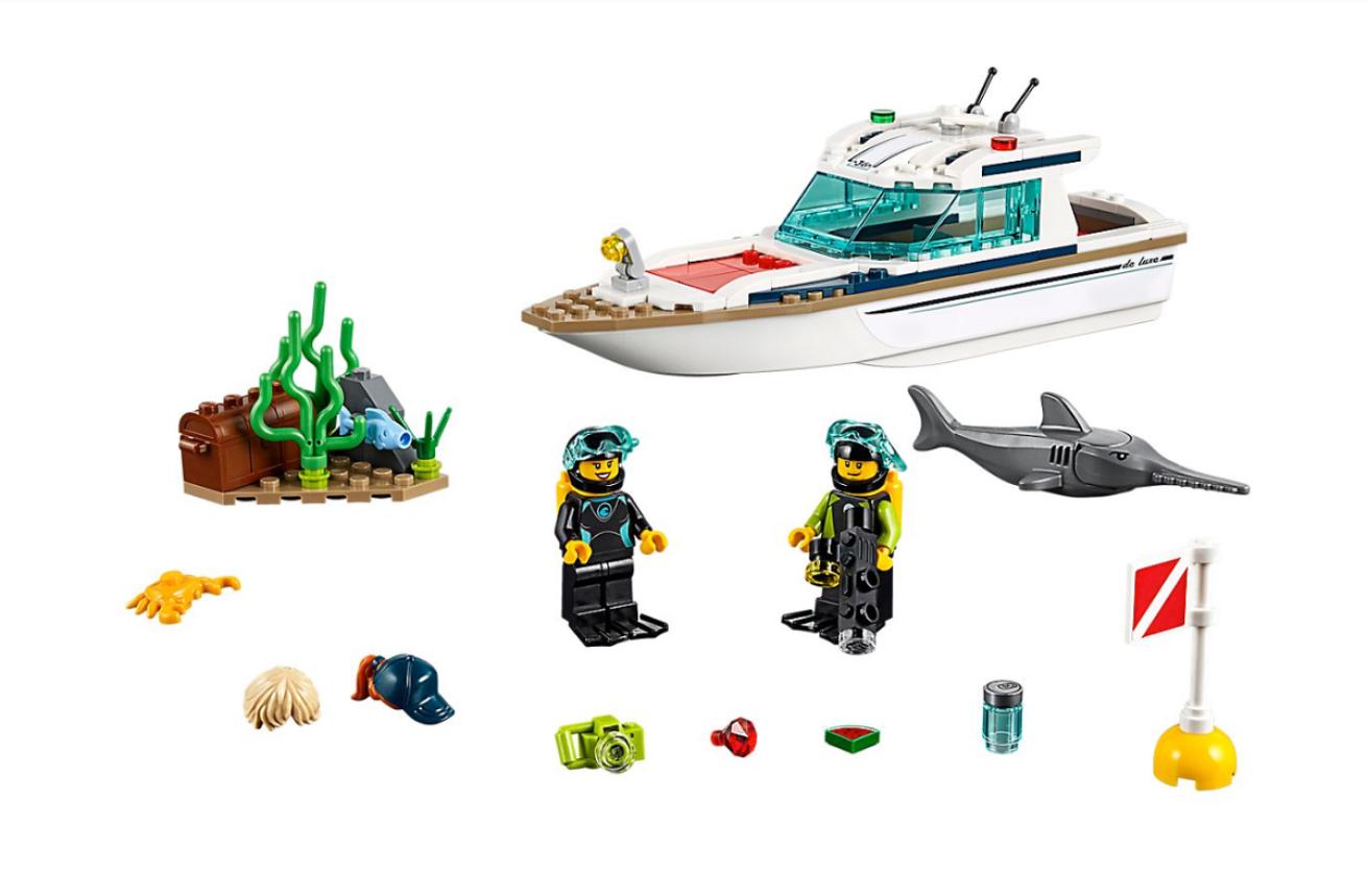 Lego dive boat set
