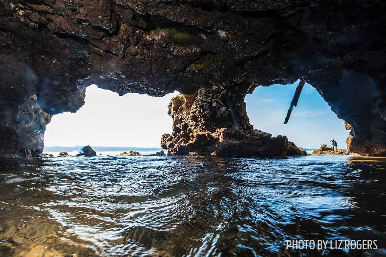 Indonesia cave scuba diving
