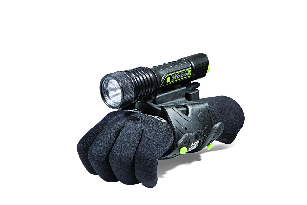 Underwater Kinetics Aqualite S-20 scuba light