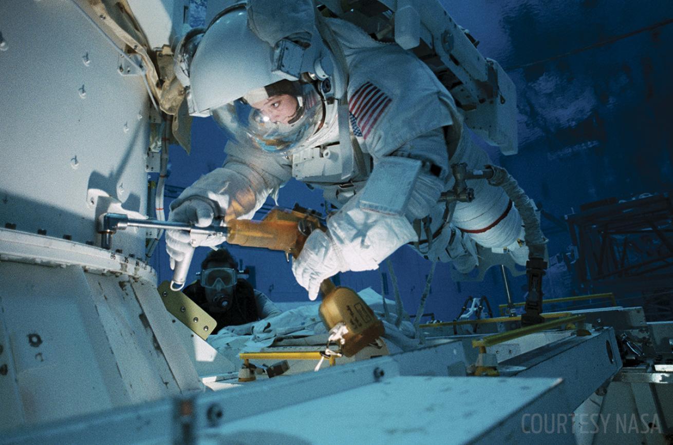 NASA astronaut scuba diving training